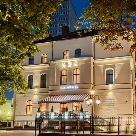 Отель Atrium 4*