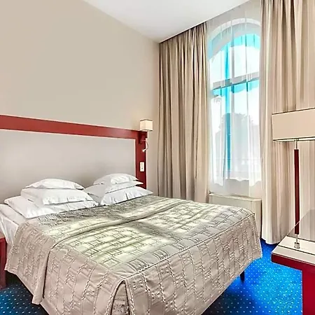 Atrium Otel 4*