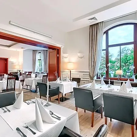 Atrium Otel 4*