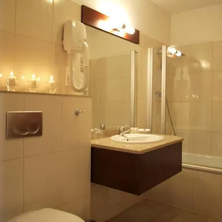 Ξενοδοχείο Atrium