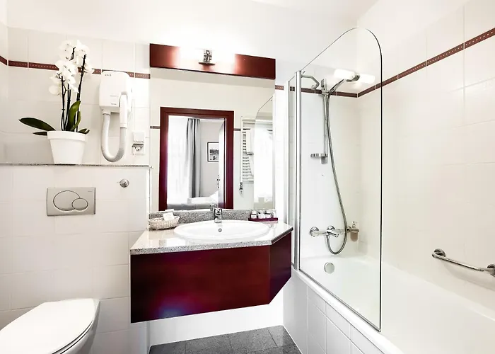 Atrium Готель 4*